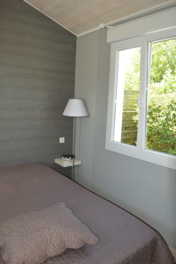 Gite Du Cote De Chez Soann Thaire Exterior photo
