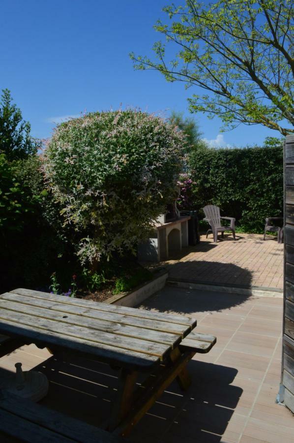 Gite Du Cote De Chez Soann Thaire Exterior photo